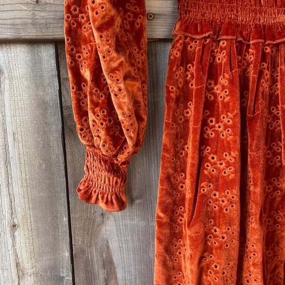 Elegant Orange Smocked Dress - Picture 2 of 7